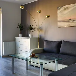 Apartament Mieszkanie Całe W Gdańsku Z Dużym Salonem , Sypialnią , Balkonem I Prywatnym Parkingiem, Gdańsk